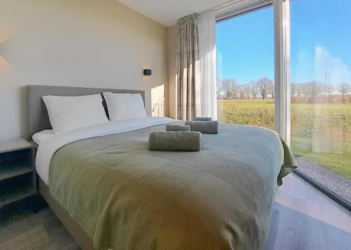 2 Bedroom Stunning In 別荘 *