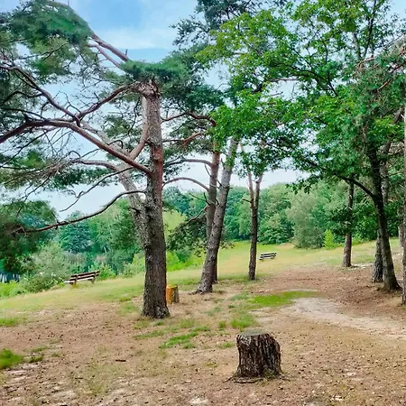 2 Bedroom Stunning In Hébergement de vacances